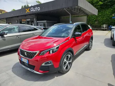 Usata Peugeot 3008 GT-line 131 CV (96 kW) 2021 Rosso SUV
