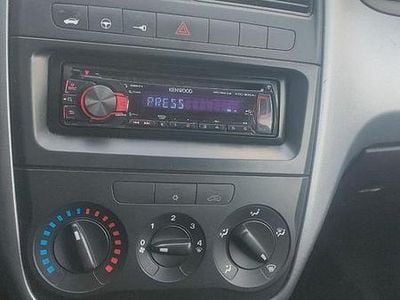 Usata Fiat Grande Punto 75 CV (55 kW) 2011 Bianco Utilitaria