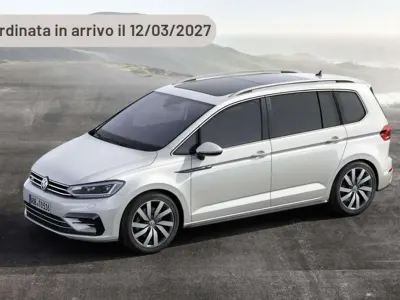 Usata VW Touran Edition 150 CV (110 kW) 2023 Argento Monovolume