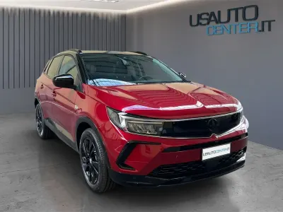 Usata Opel Grandland X Business Elegance 224 CV (164 kW) 2023 Nero SUV
