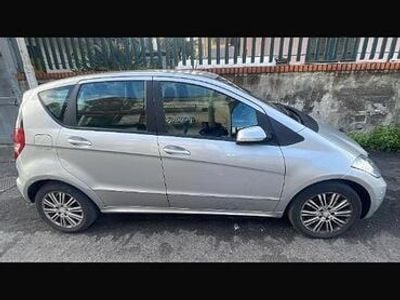 Mercedes A200