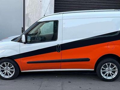 Usata Fiat Doblò 120 CV (88 kW) 2018 Bianco Monovolume