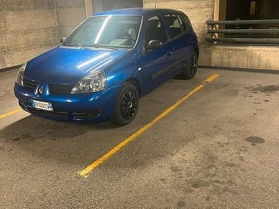 Usata Renault Clio II 58 CV (42 kW) 2008 Blu Utilitaria