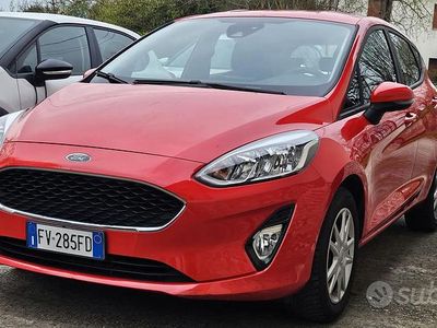 Usata Ford Fiesta 69 CV (50 kW) 2019 Rosso Utilitaria