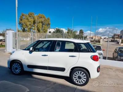 Używany Fiat 500L 95 KM (69 kW) 2017 Biały Minivan