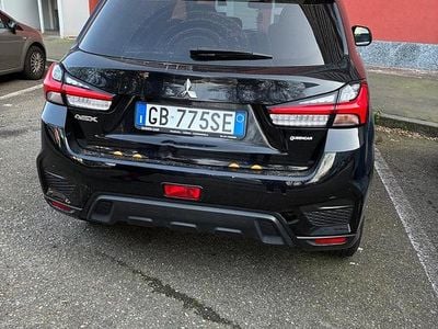 Usata Mitsubishi ASX 150 CV (110 kW) 2020 Nero SUV