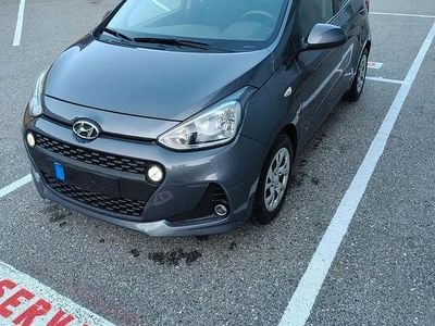 Usata Hyundai i10 83 CV (61 kW) 2018 Grigio Utilitaria