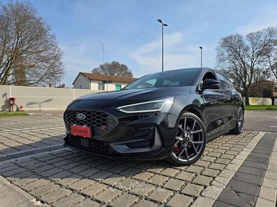 Usata Ford Focus ST 280 CV (205 kW) 2025 Nero Berlina