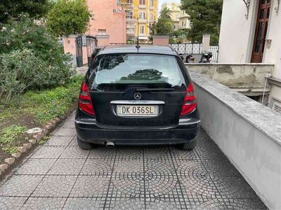 Mercedes A200