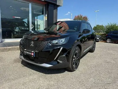 Usata Peugeot 2008 Allure 131 CV (96 kW) 2023 Nero SUV