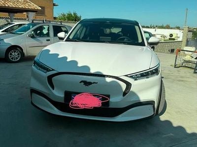 Usata Ford Mustang Mach-E 197 kW (269 CV) 2023 Grigio SUV