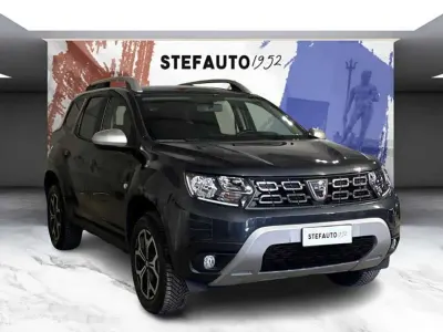 Usata Dacia Duster Essentiel 101 CV (74 kW) 2020 Grigio SUV