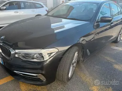 Brugt BMW 520 Luxury Line 190 HK (139 kW) 2017 Sort Sedan
