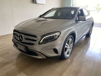 Mercedes GLA200