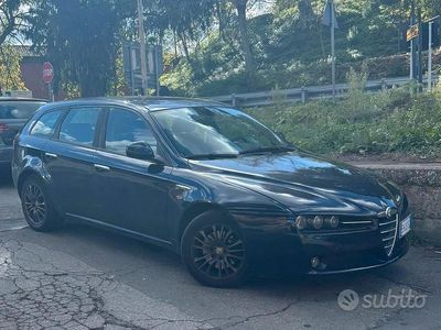 Usata Alfa Romeo 159 150 CV (110 kW) 2007 Blu Station wagon