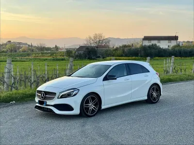 Usata Mercedes A200 Premium 136 CV (100 kW) 2016 Berlina