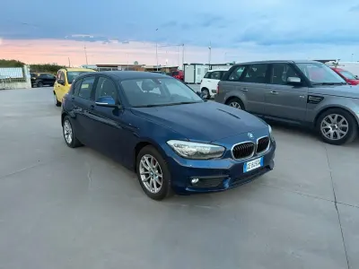 Usata BMW 114 Sport Line 95 CV (69 kW) 2017 Bluazzurro Utilitaria