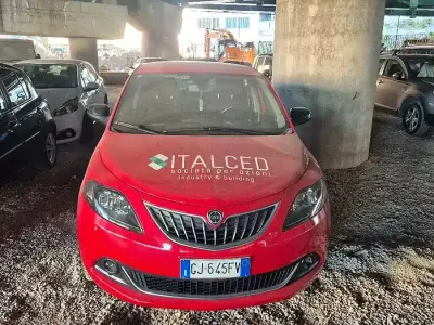 Begagnad Lancia Ypsilon