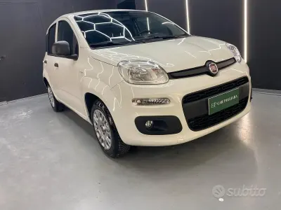 Usata Fiat Panda Easy 69 CV (50 kW) 2017 Bianco Utilitaria