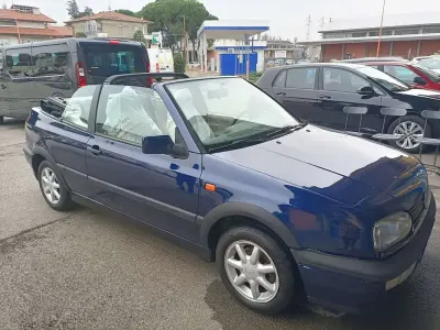 Begagnad VW Golf Cabriolet 90 HK (66 kW) 1994 Cab