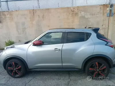 Usata Nissan Juke 110 CV (80 kW) 2015 Grigio SUV