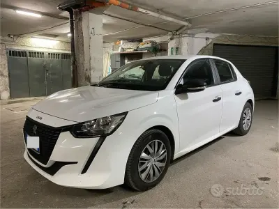 Usata Peugeot 208 S 102 CV (75 kW) 2021 Bianco Utilitaria