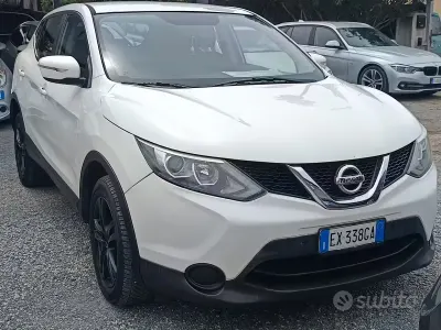 Usata Nissan Qashqai 110 CV (80 kW) 2014 Bianco SUV