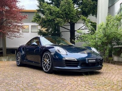 Porsche 911 Turbo S