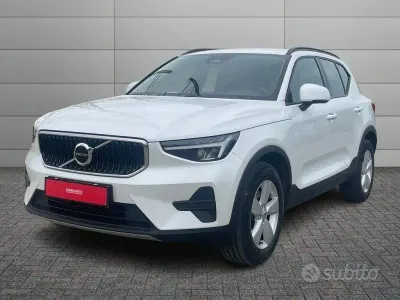 Usata Volvo XC40 163 CV (119 kW) 2024 Bianco SUV