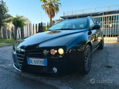 Usata Alfa Romeo 159 150 CV (110 kW) 2008 Nero Station wagon