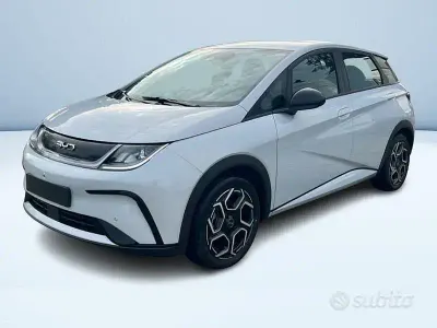 Nuova BYD Dolphin Comfort 114 kW (156 CV) 2026 Bianco Utilitaria