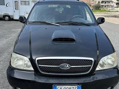 Usata Kia Carnival 144 CV (105 kW) 2005 Nero Monovolume