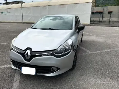Usata Renault Clio IV 75 CV (55 kW) 2016 Grigio Berlina
