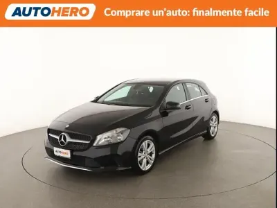 Usata Mercedes A180 110 CV (80 kW) 2016 Nero Utilitaria