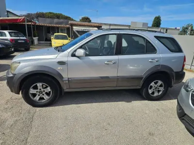 Usata Kia Sorento Active 140 CV (102 kW) 2008 Argento SUV