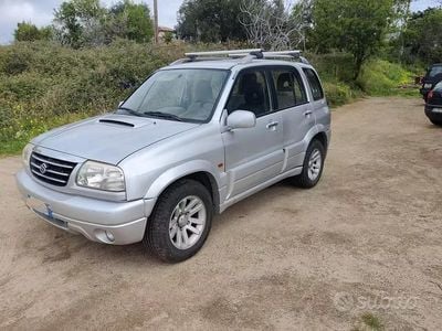 Usata Suzuki Grand Vitara 2004 Grigio SUV