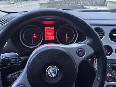 Usata Alfa Romeo 159 150 CV (110 kW) 2008 Grigio Berlina