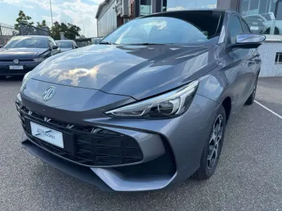 Usata MG MG3 Comfort 102 CV (75 kW) 2025 Grigio Utilitaria