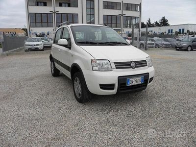 usata Fiat Panda 4x4 1.3 MJT S&S CERCHI, CLIMA, ANTIFURT