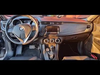 Usata Alfa Romeo Giulietta Super 109 CV (80 kW) 2016 Grigio Utilitaria