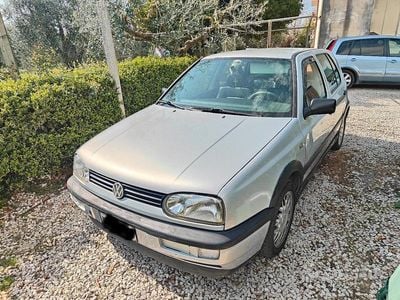 Usata VW Golf III 90 CV (66 kW) 1997 Grigio Berlina