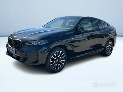 Usata BMW X6 M Sport 340 CV (250 kW) 2025 Nero SUV