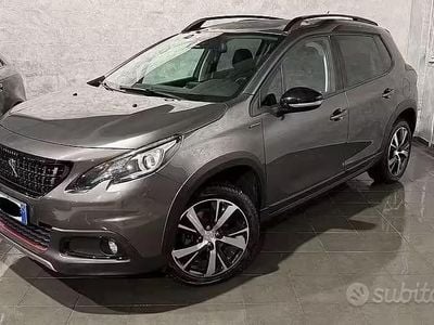 Usata Peugeot 2008 GT-line 131 CV (96 kW) 2019 Grigio SUV