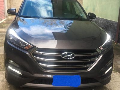 Usata Hyundai Tucson Xpossible 136 CV (100 kW) 2016 Marrone SUV