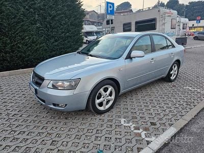 Usata Hyundai Santa Fe 2011 Grigio SUV