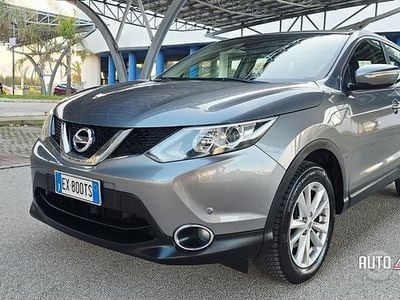 Usata Nissan Qashqai 116 CV (85 kW) 2015 Grigio SUV