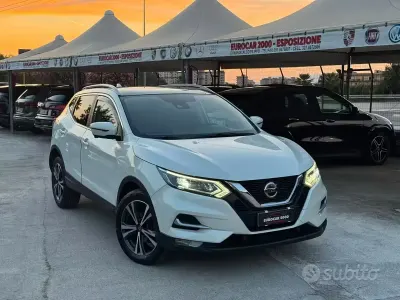 Usata Nissan Qashqai Tekna+ 116 CV (85 kW) 2020 Bianco SUV