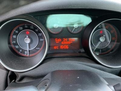 Usata Fiat Punto Sport 135 CV (99 kW) 2012 Nero Utilitaria