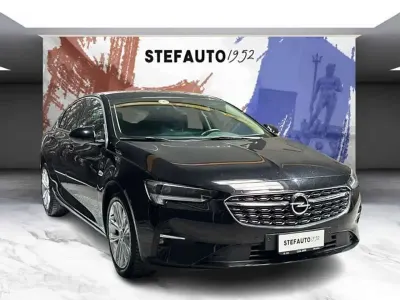 Usata Opel Insignia Business Elegance 122 CV (89 kW) 2021 Nero Berlina