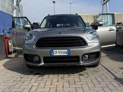 Usata Mini One D Countryman Business 116 CV (85 kW) 2019 Argento SUV